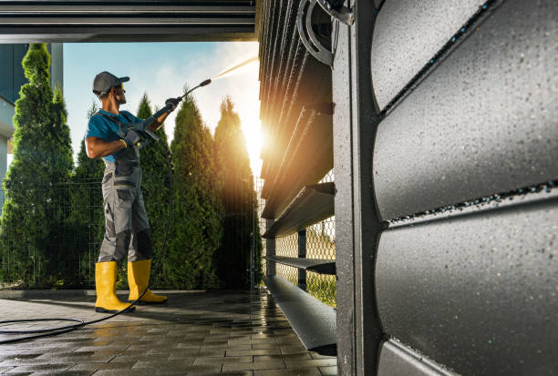 Best Factory Floor Cleaning  in Waelder, TX